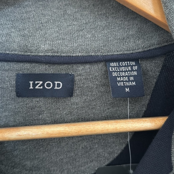 IZOD Men’s Navy and Grey Quarter Zip Long Sleeve Size Medium - Picture 2 of 5